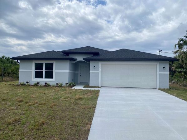 2643 ORCHARD CIRCLE , NORTH PORT, FL 34288