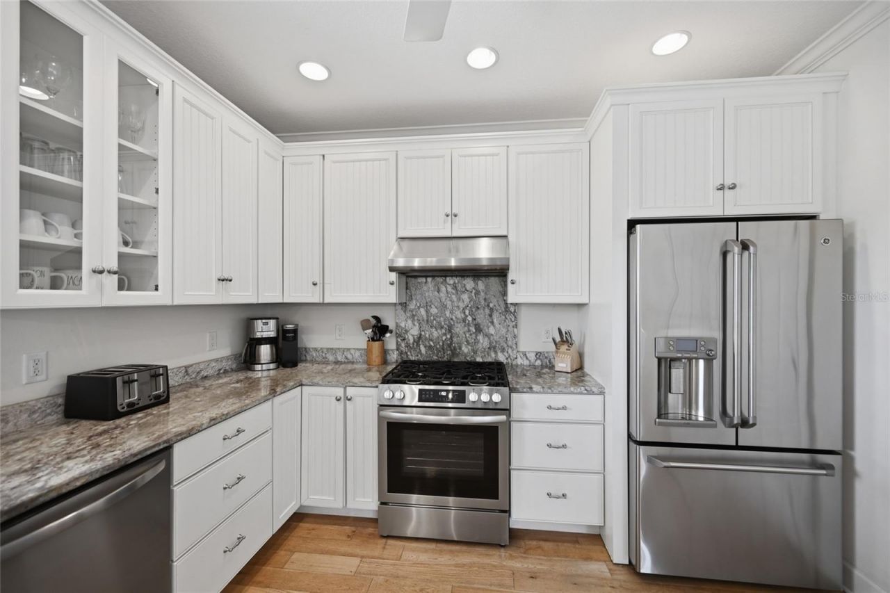 246 Gladiolus Street, Anna Maria, FL 34216 Photo