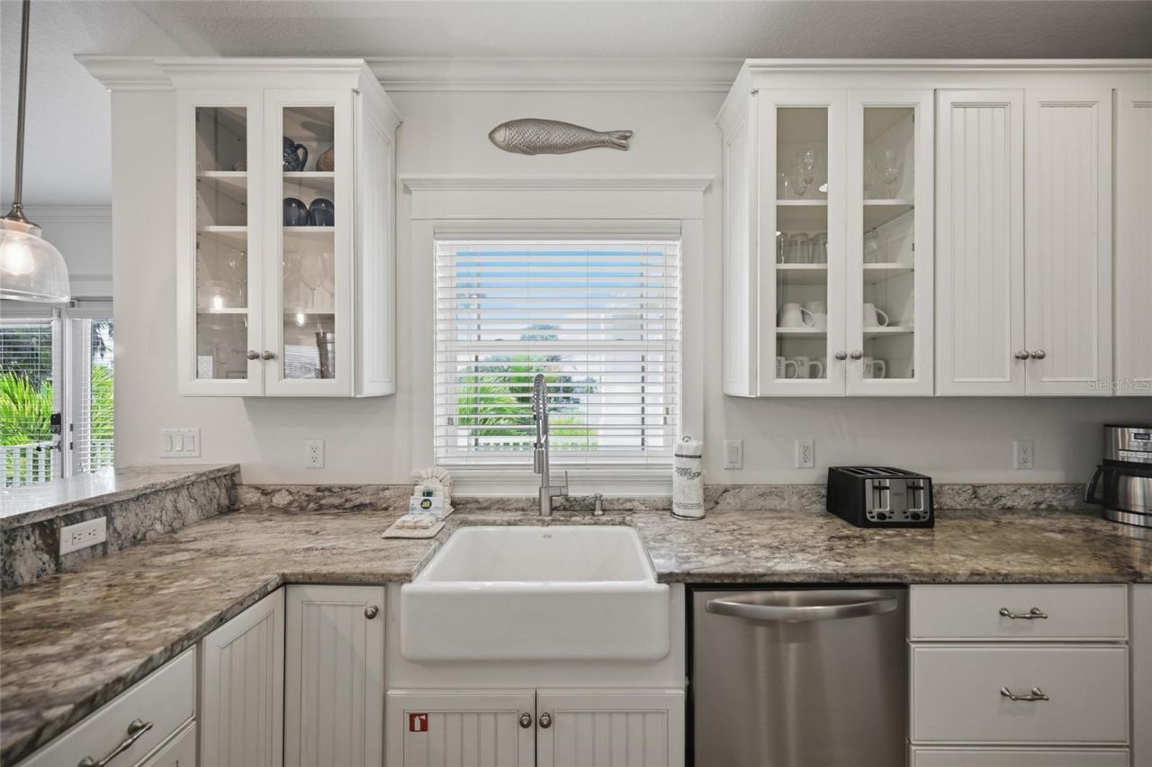 246 Gladiolus Street, Anna Maria, FL 34216 Photo