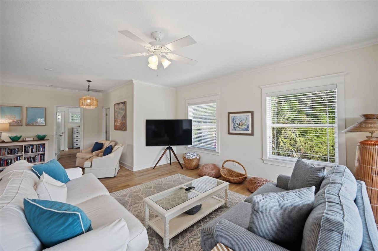 246 Gladiolus Street, Anna Maria, FL 34216 Photo