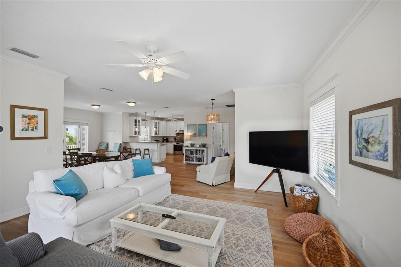 246 Gladiolus Street, Anna Maria, FL 34216 Photo