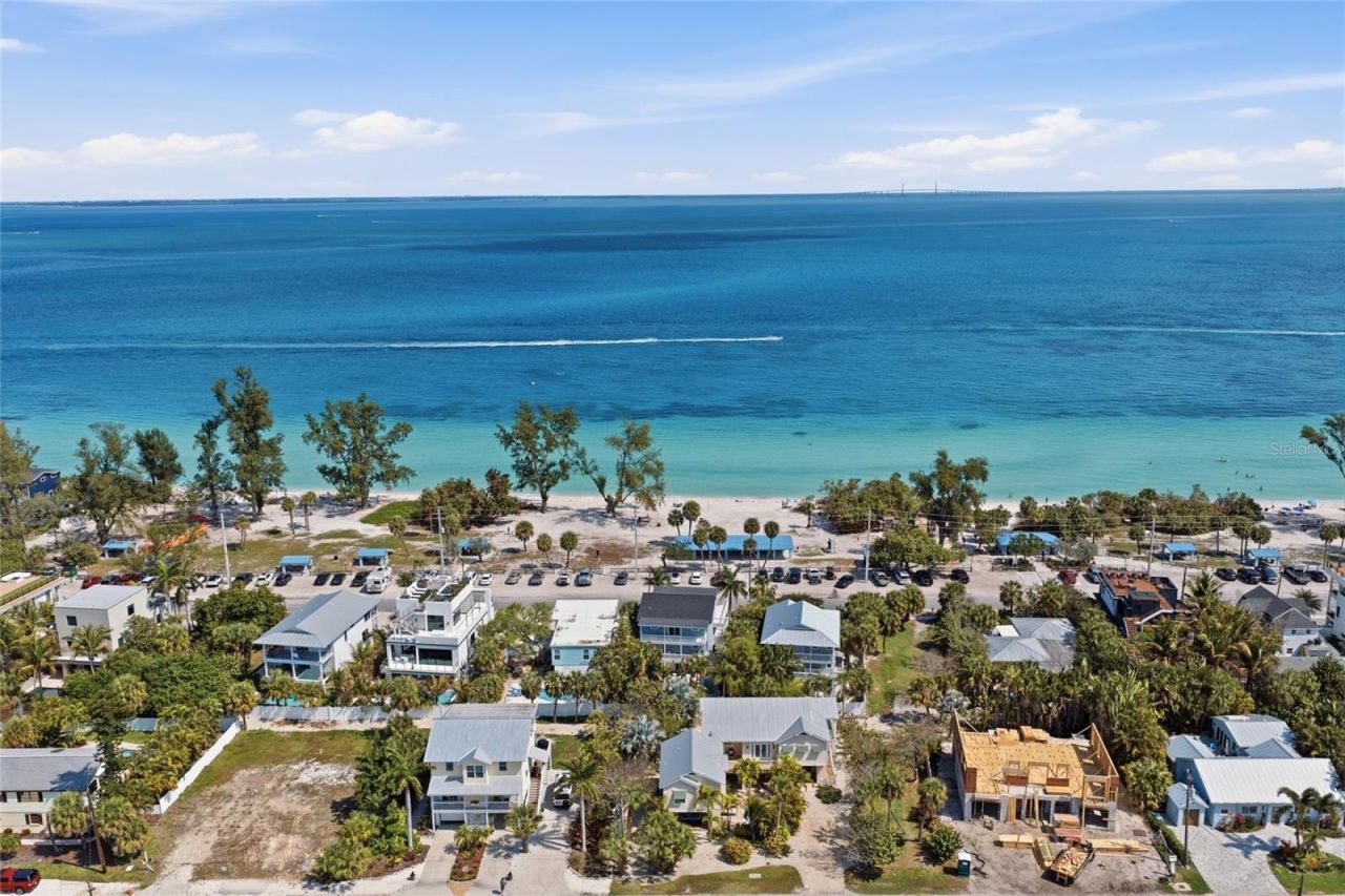 246 Gladiolus Street, Anna Maria, FL 34216 Photo