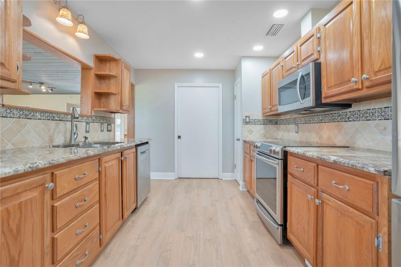 1401 Buell Court, Plant City, FL 33567 Photo