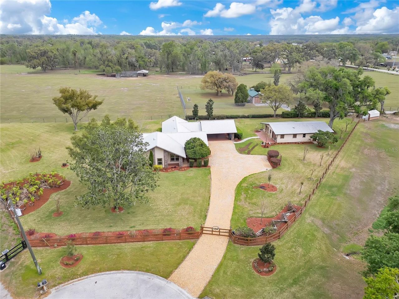 1401 Buell Court, Plant City, FL 33567 Photo