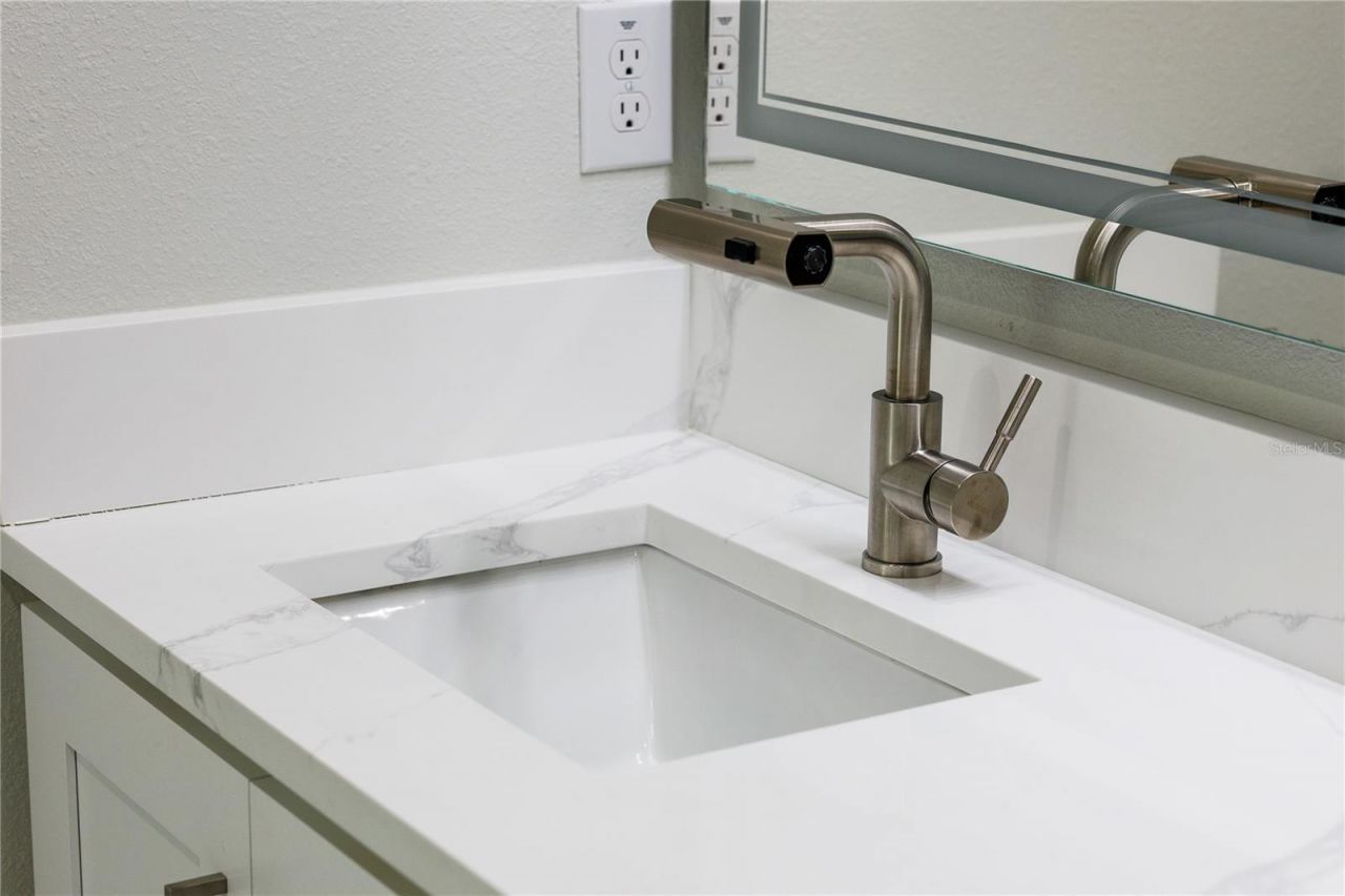 3803 W Palmetto Street, Tampa, FL 33607 Photo