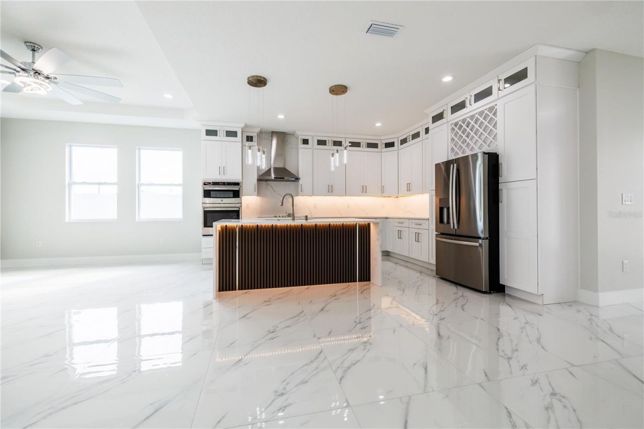 3803 W Palmetto Street, Tampa, FL 33607 Photo