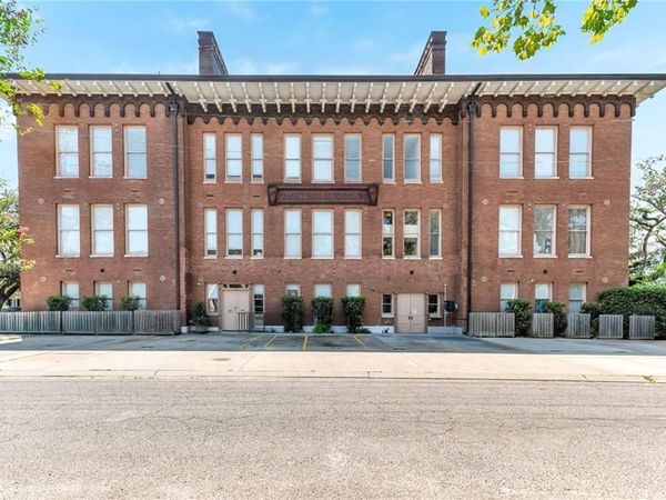 3601 CAMP Street , Unit 305, New Orleans, LA 70115