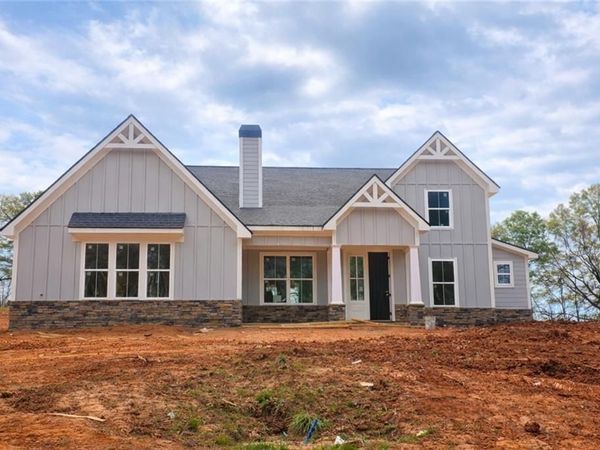 77 Maney Road, Statham, GA 30666