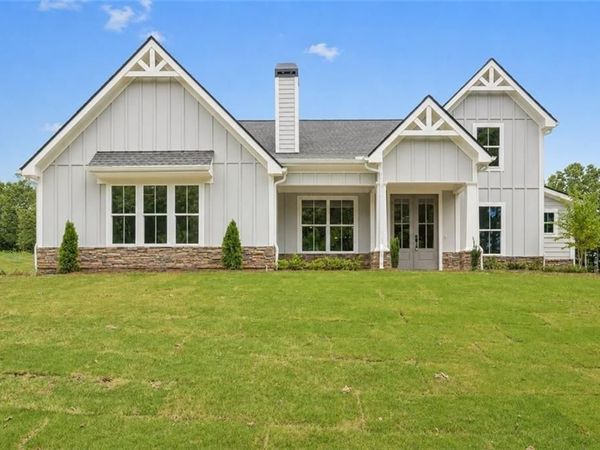 77 Maney Drive, Statham, GA 30666