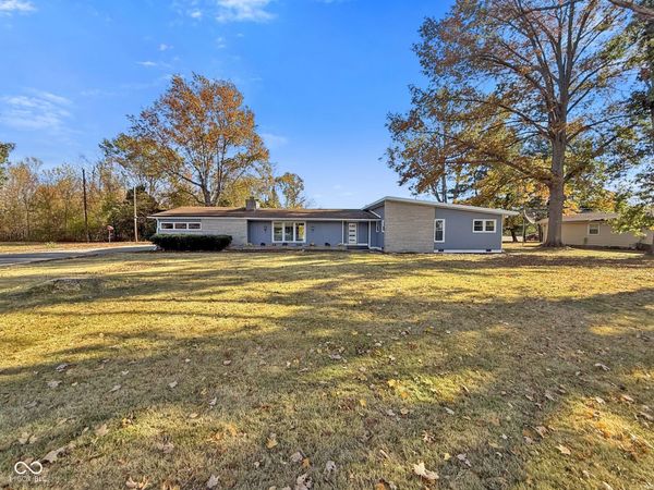 1208 Elizabeth Lane , Terre Haute, IN 47802