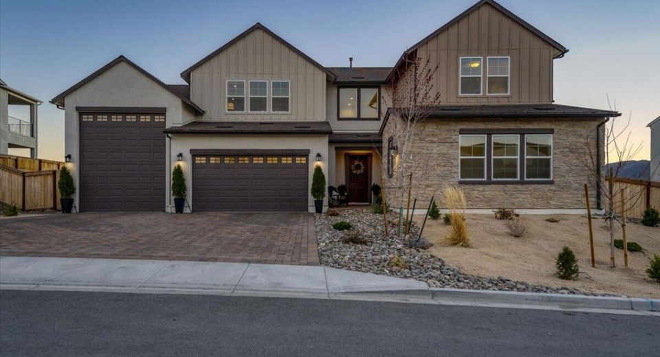 348 S Pah Rah Ridge Drive, Sparks, NV 89441 Photo