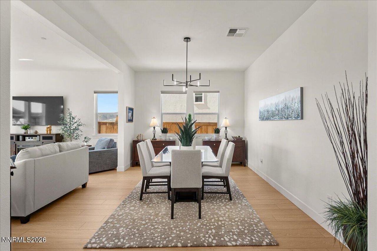 348 S Pah Rah Ridge Drive, Sparks, NV 89441 Photo