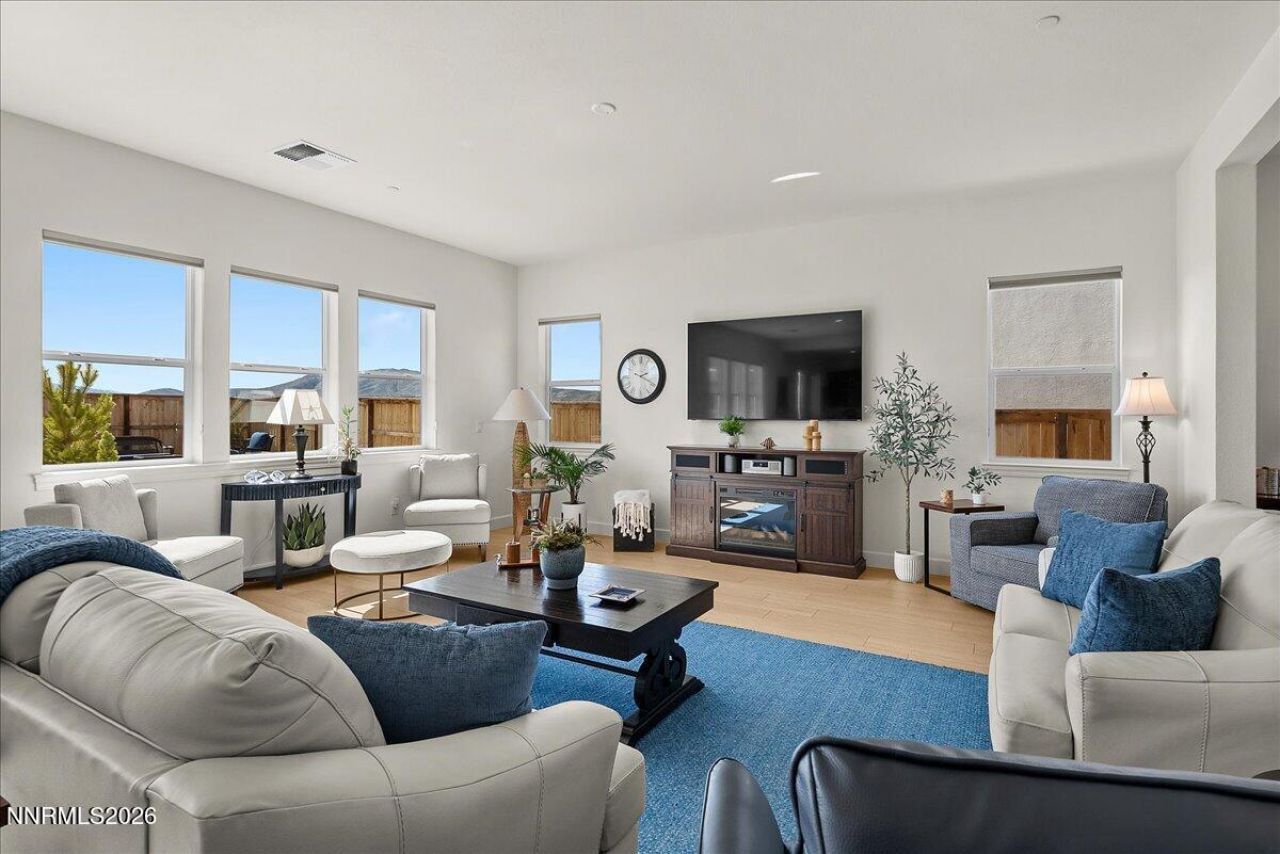 348 S Pah Rah Ridge Drive, Sparks, NV 89441 Photo