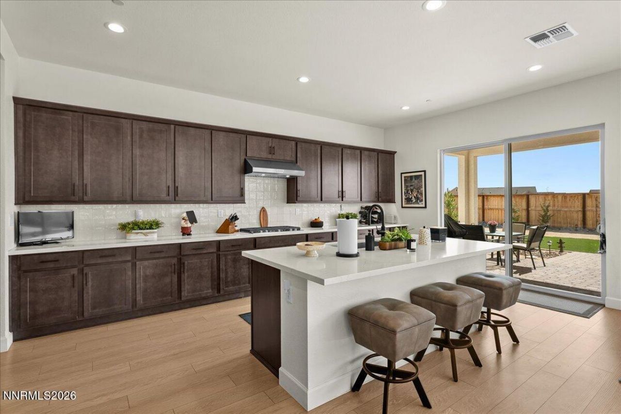 348 S Pah Rah Ridge Drive, Sparks, NV 89441 Photo