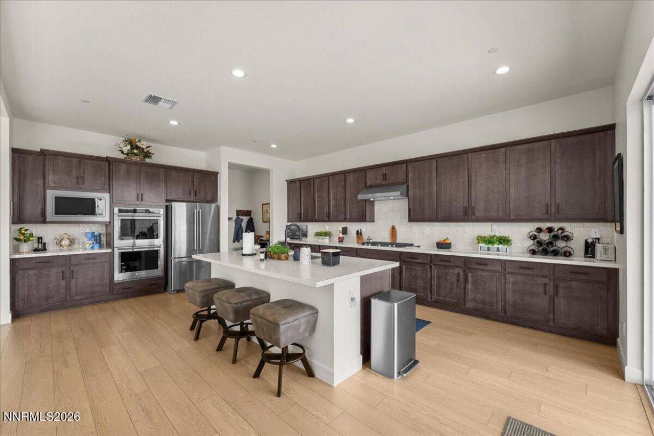 348 S Pah Rah Ridge Drive, Sparks, NV 89441 Photo