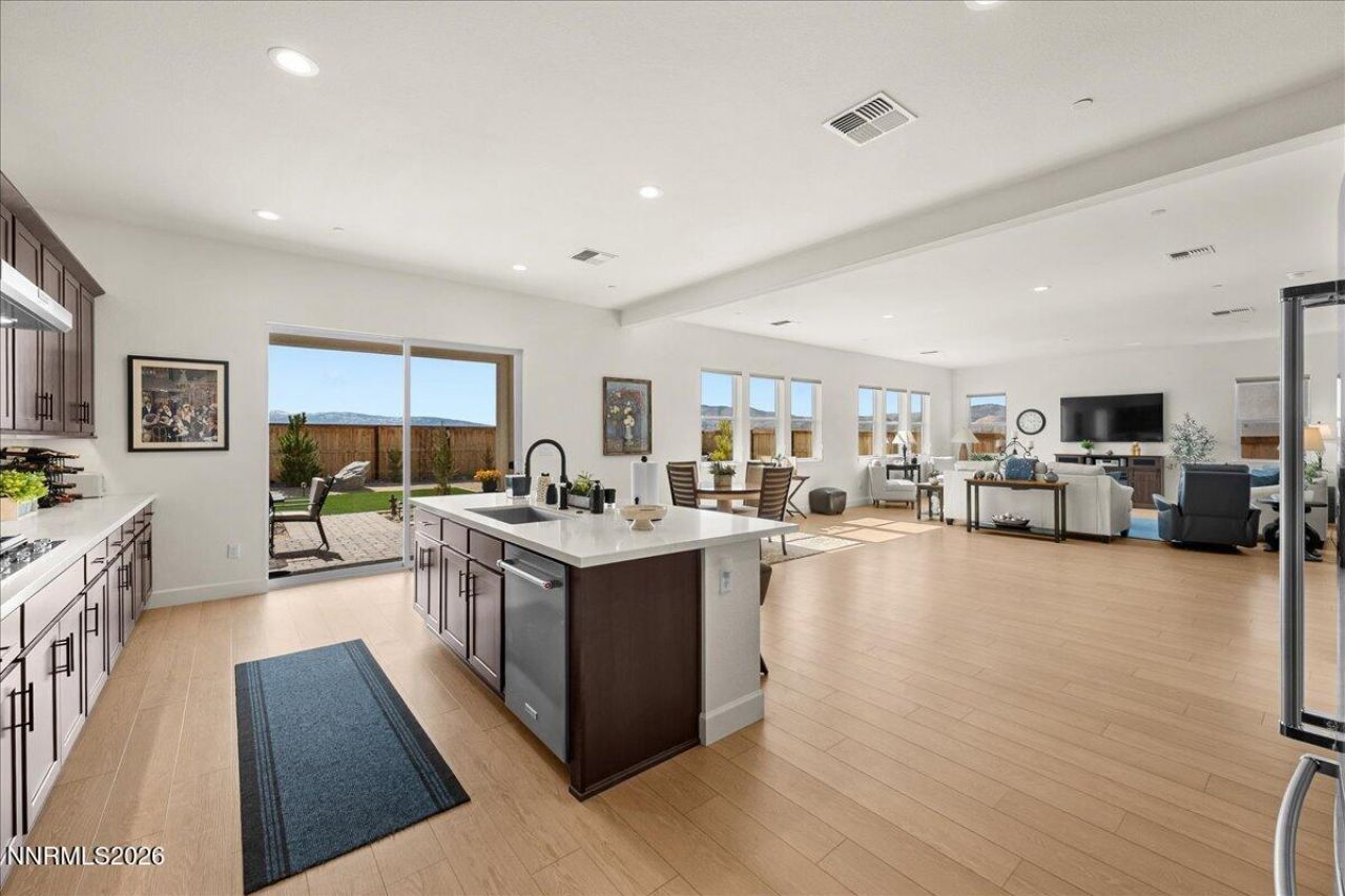 348 S Pah Rah Ridge Drive, Sparks, NV 89441 Photo