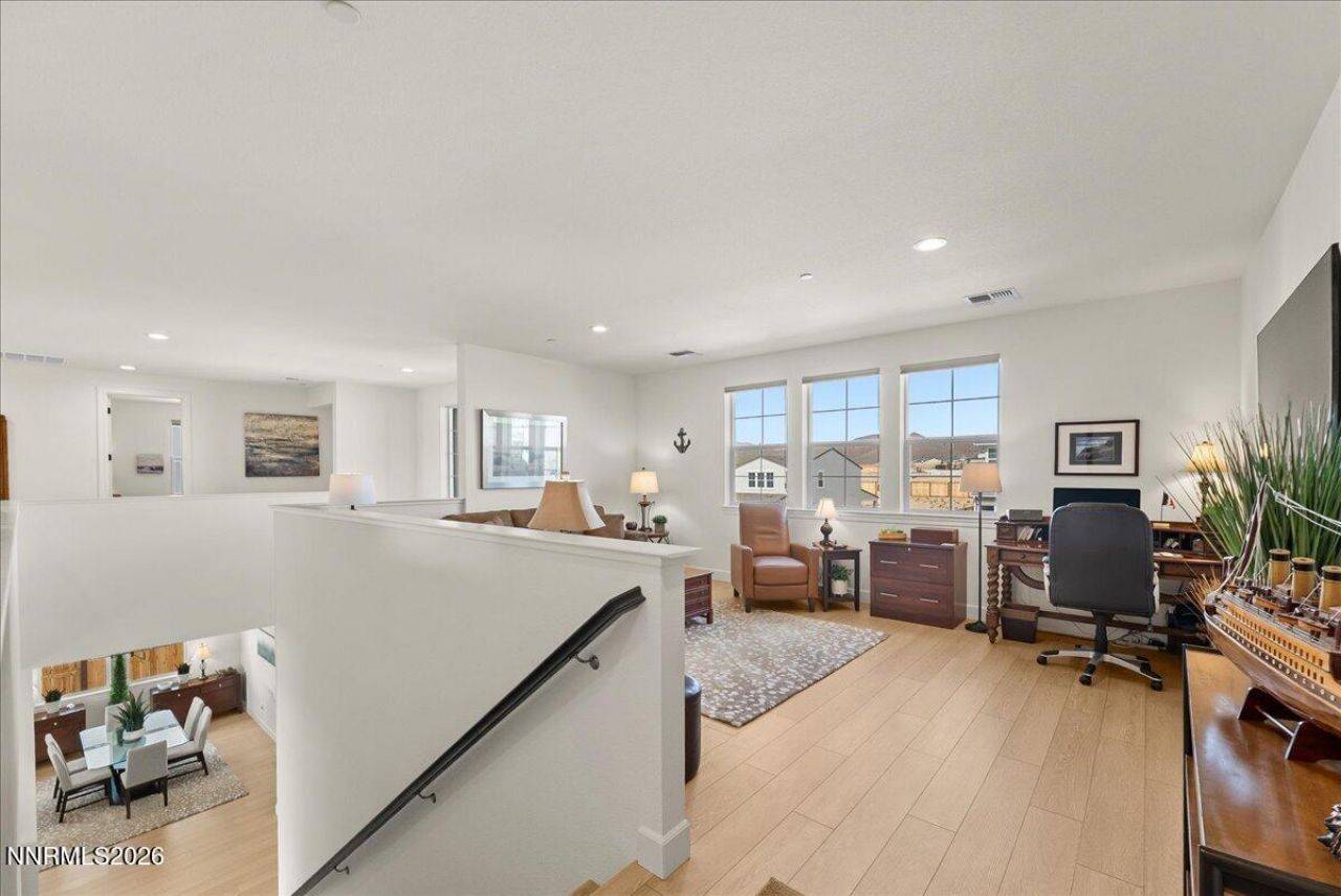 348 S Pah Rah Ridge Drive, Sparks, NV 89441 Photo