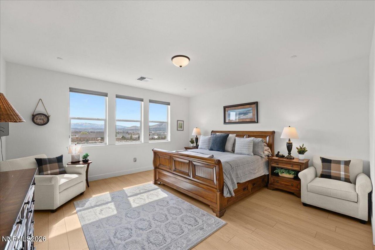 348 S Pah Rah Ridge Drive, Sparks, NV 89441 Photo