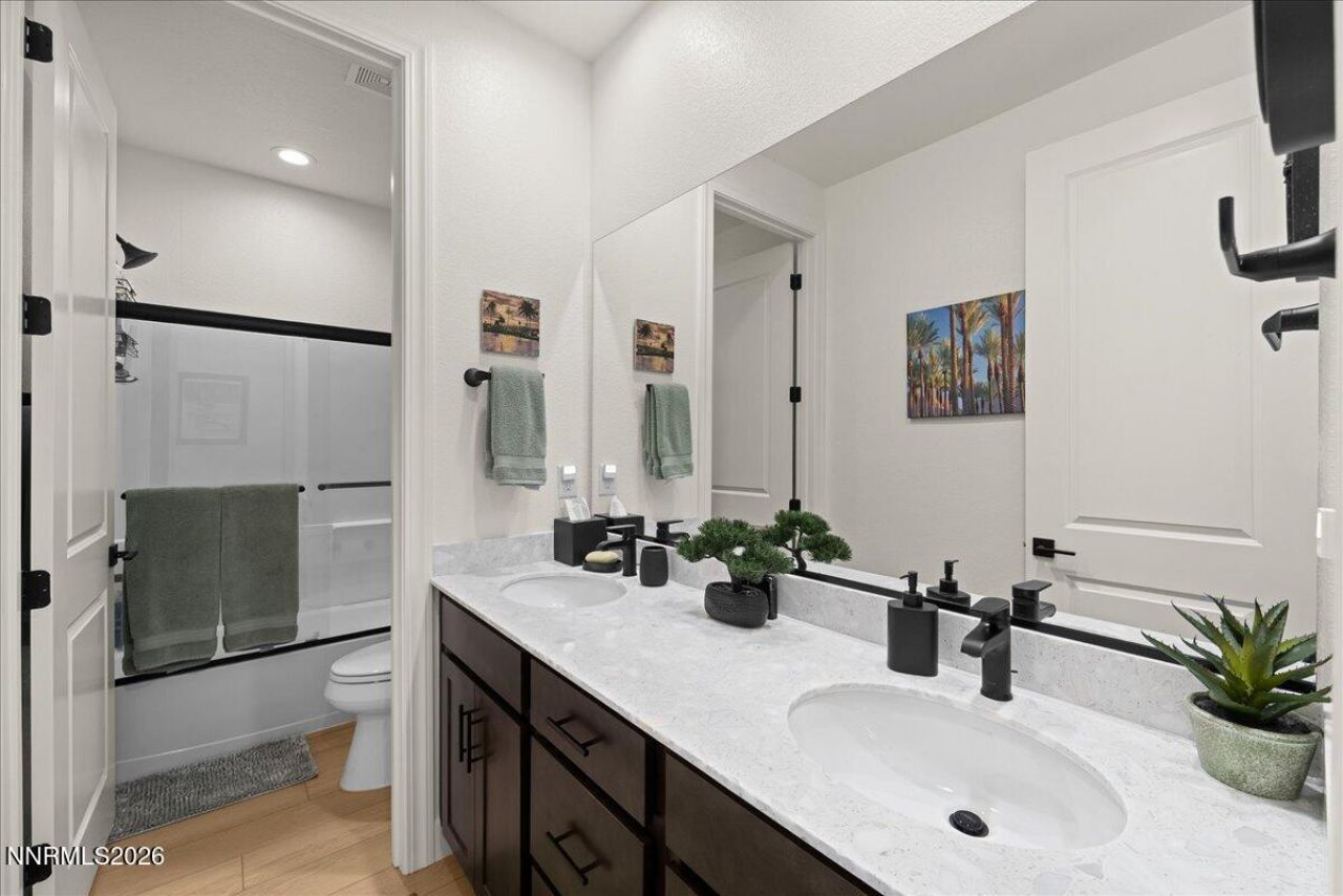 348 S Pah Rah Ridge Drive, Sparks, NV 89441 Photo