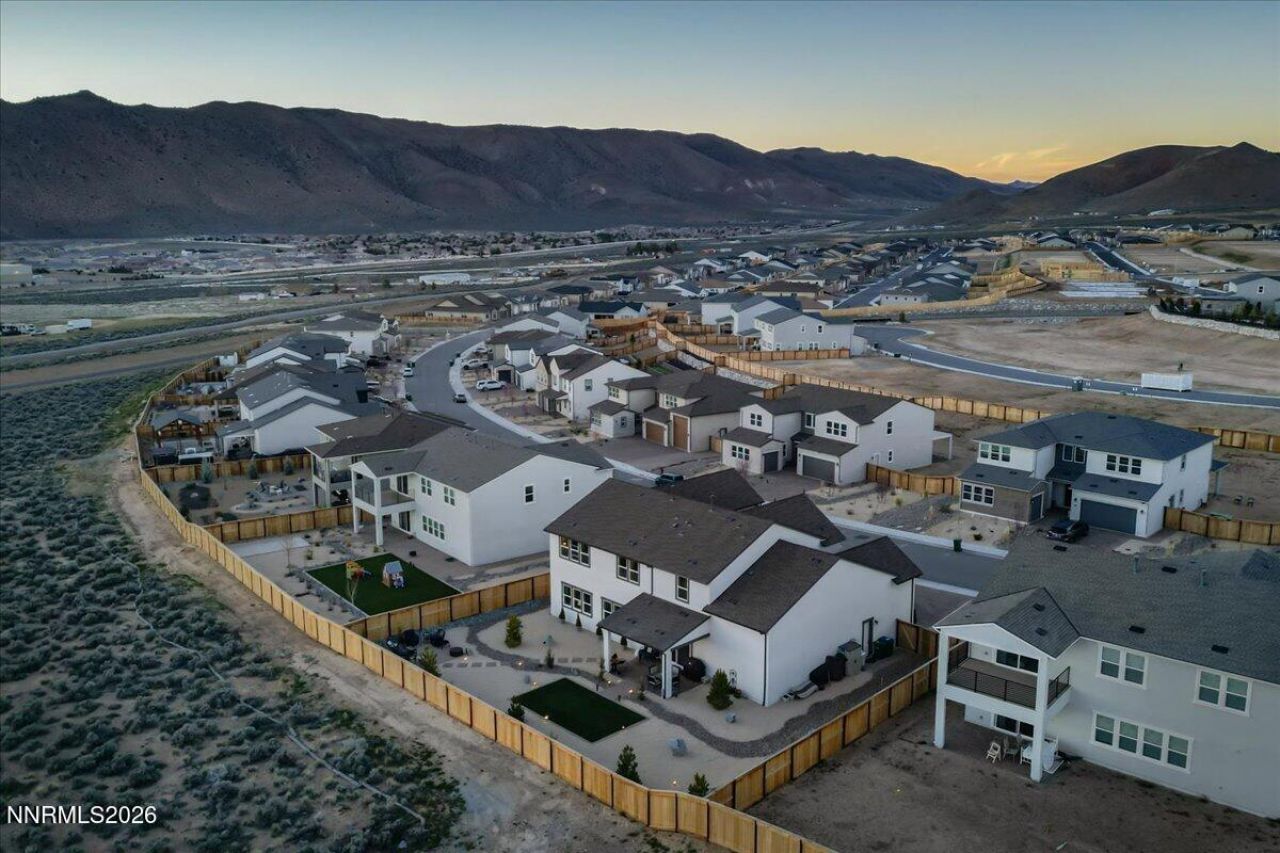 348 S Pah Rah Ridge Drive, Sparks, NV 89441 Photo