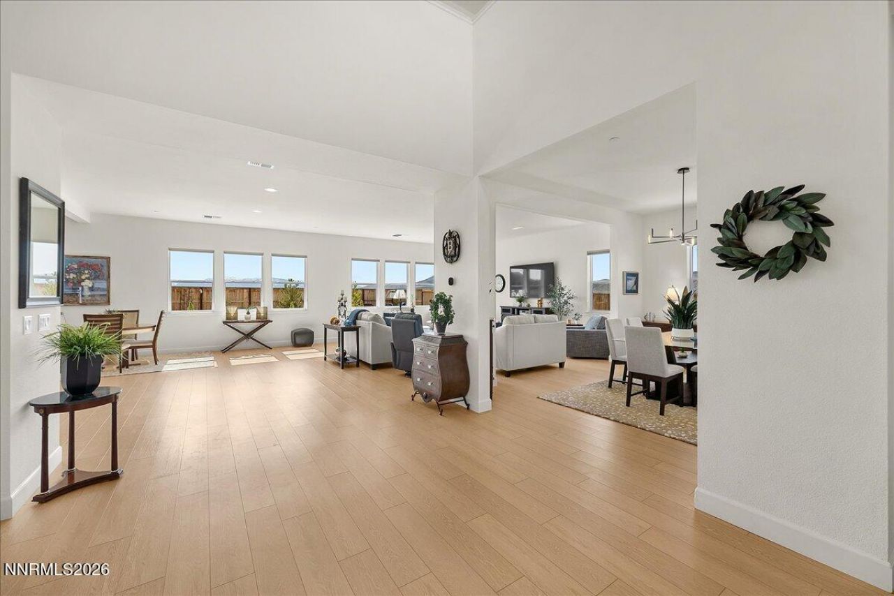 348 S Pah Rah Ridge Drive, Sparks, NV 89441 Photo