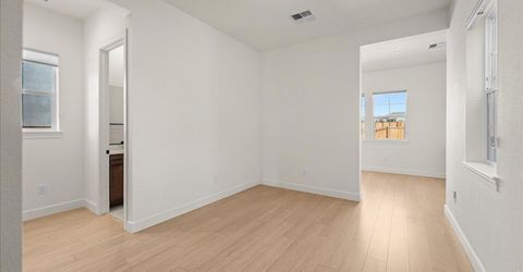 348 S Pah Rah Ridge Drive, Sparks, NV 89441 Photo