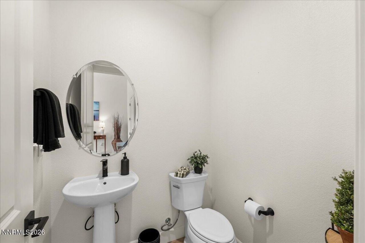 348 S Pah Rah Ridge Drive, Sparks, NV 89441 Photo