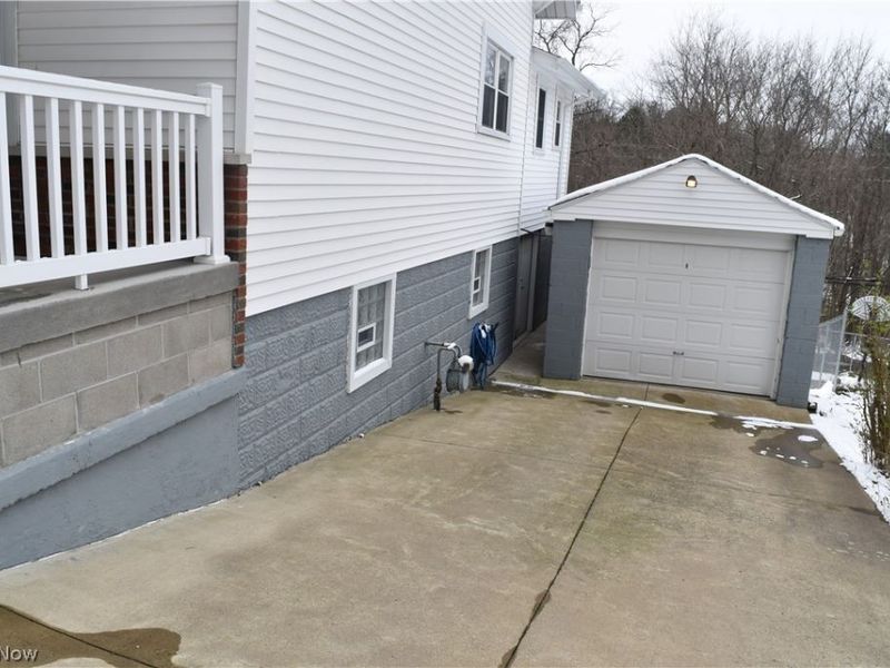 196 Maple Avenue, Saint Clairsville, OH 43950 Photo 26