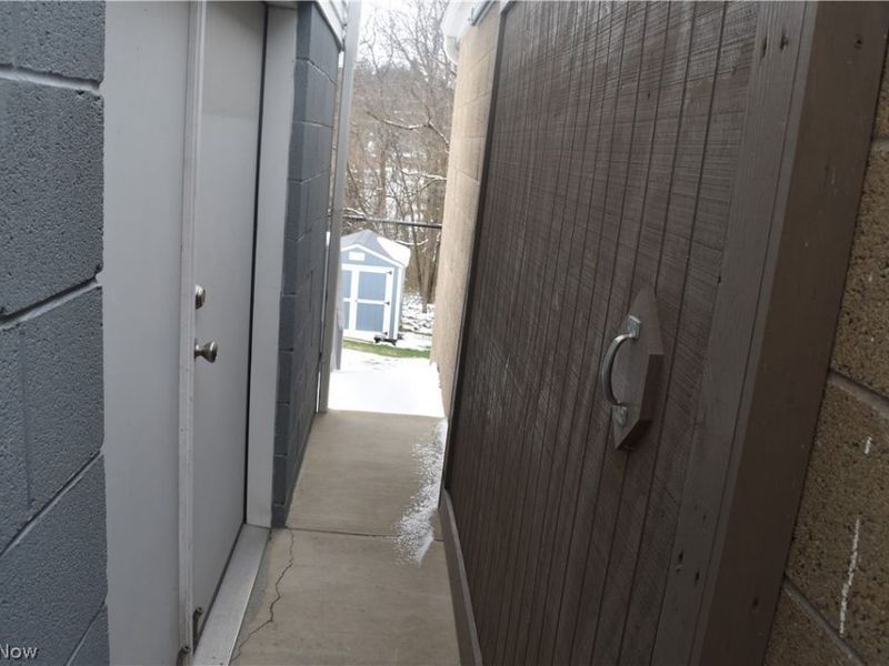 196 Maple Avenue, Saint Clairsville, OH 43950 Photo 28