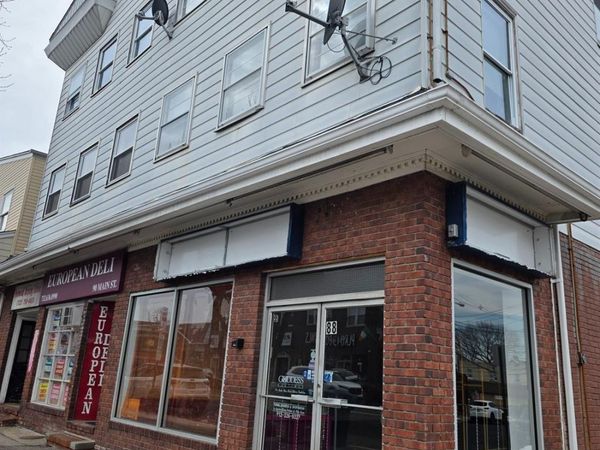 88 Main Street, Woodbridge, NJ 07095