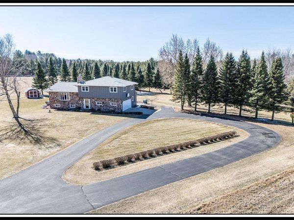 N3219 COUNTY ROAD D, New London, WI 54961