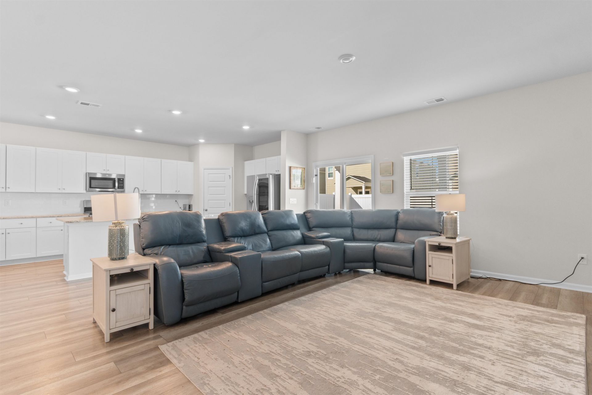 1111 Saltgrass Way Photo 12