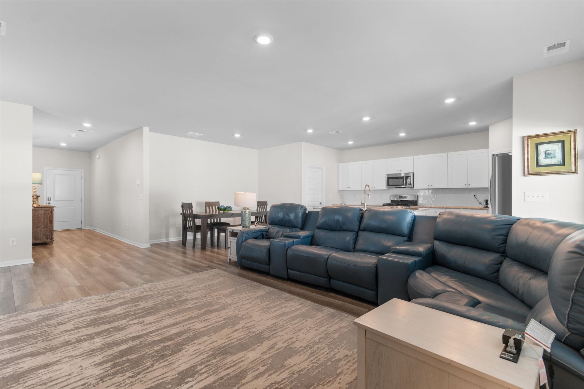 1111 Saltgrass Way  Photo 13