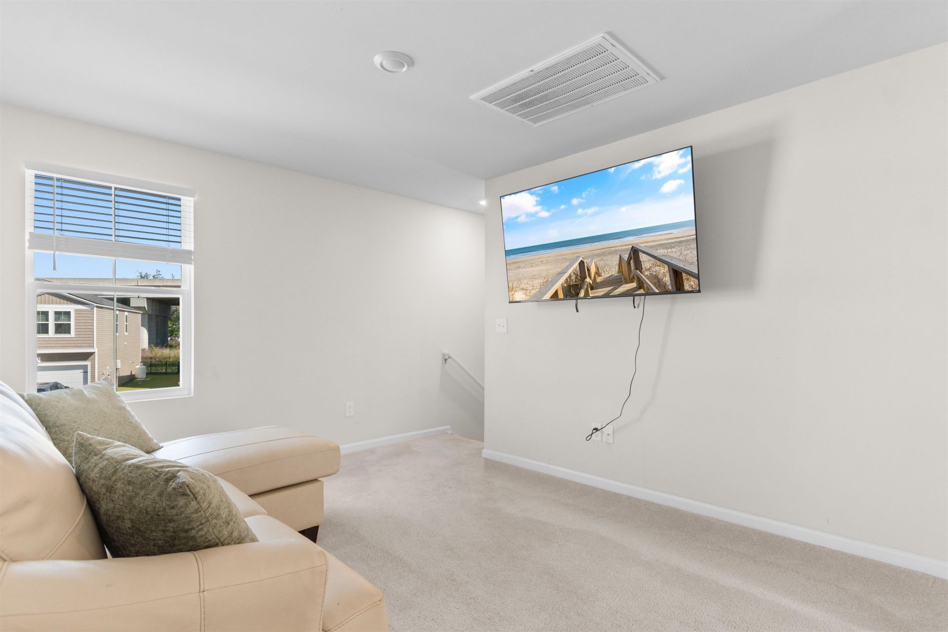 1111 Saltgrass Way  Photo 28