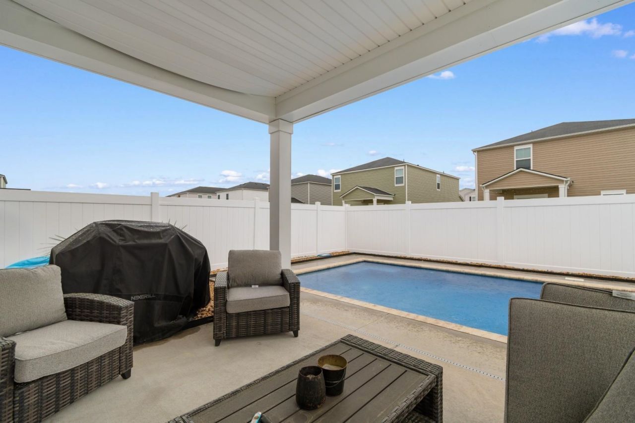 1111 Saltgrass Way  Photo 35