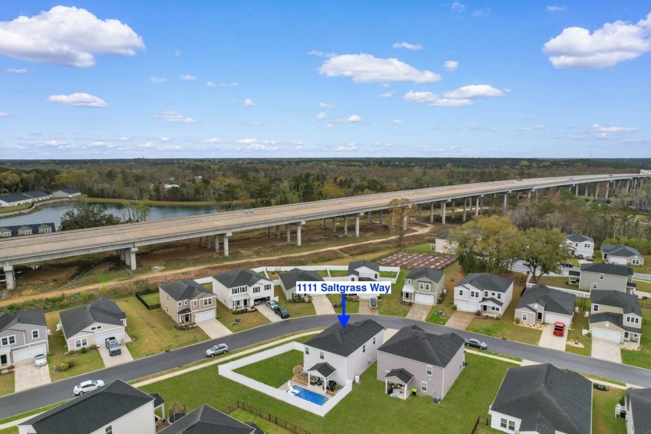 1111 Saltgrass Way Photo 38