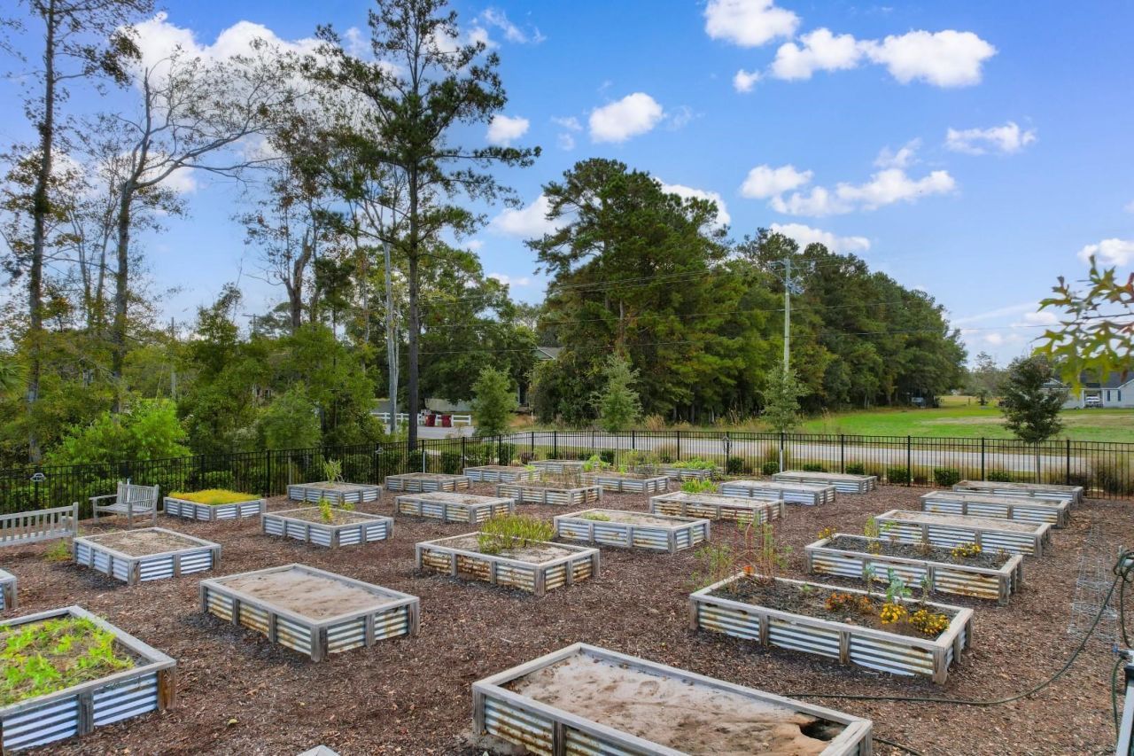 1111 Saltgrass Way  Photo 43