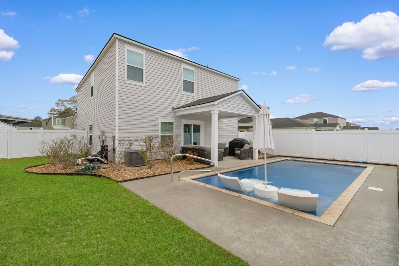 1111 Saltgrass Way Photo 44