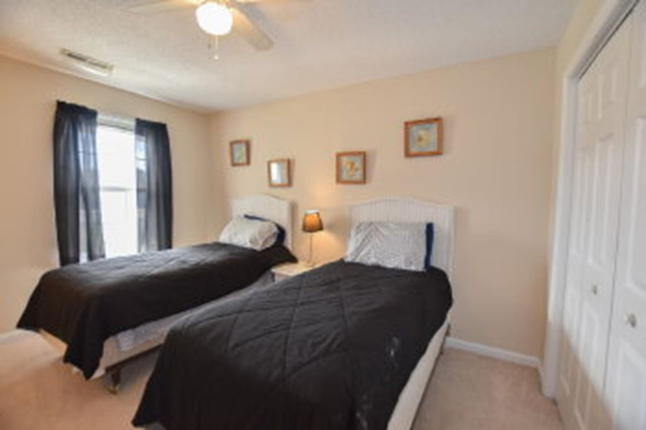 770 Charter Dr. Photo 11