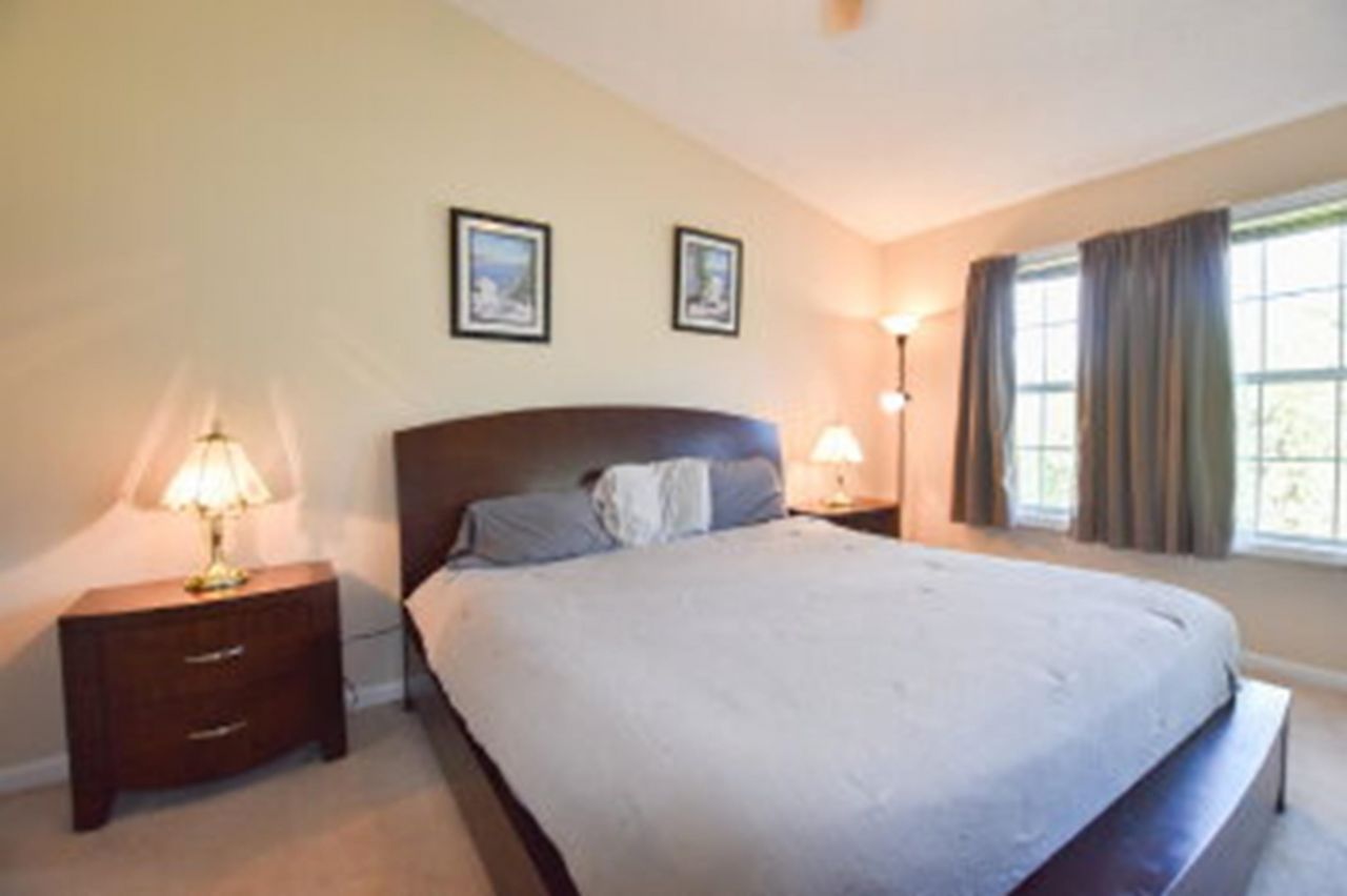 770 Charter Dr. Photo 4