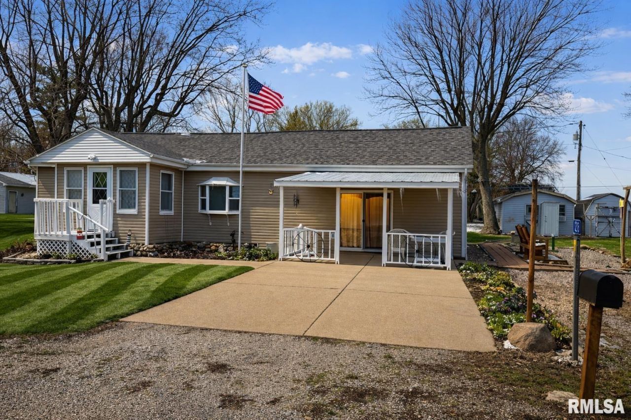 1218 Mckinley Street, Lowpoint, IL 61545 Main Photo