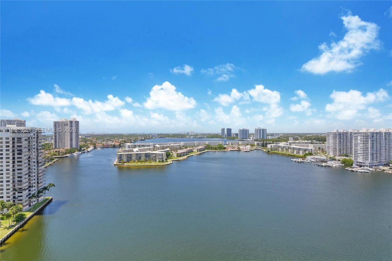 2801 NE 183rd St, Unit 912W, Aventura, FL 33160 Photo