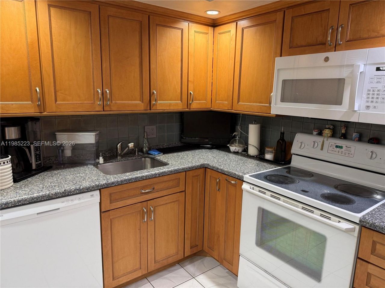 2801 NE 183rd St , Unit 912W, Aventura, FL 33160 Photo