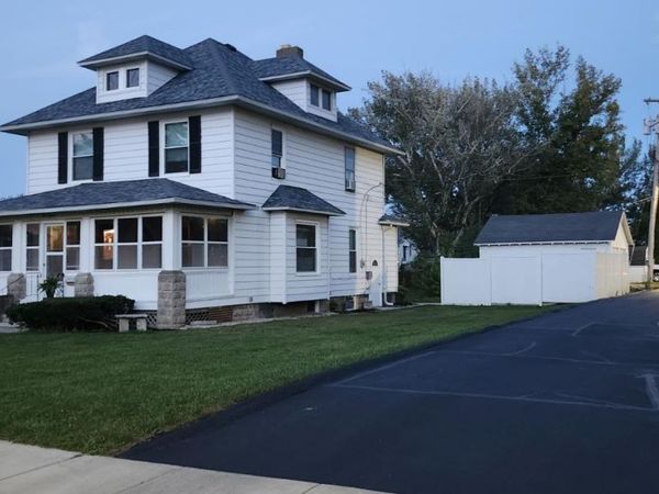 214 N Church Street, Oak Harbor, OH 43449