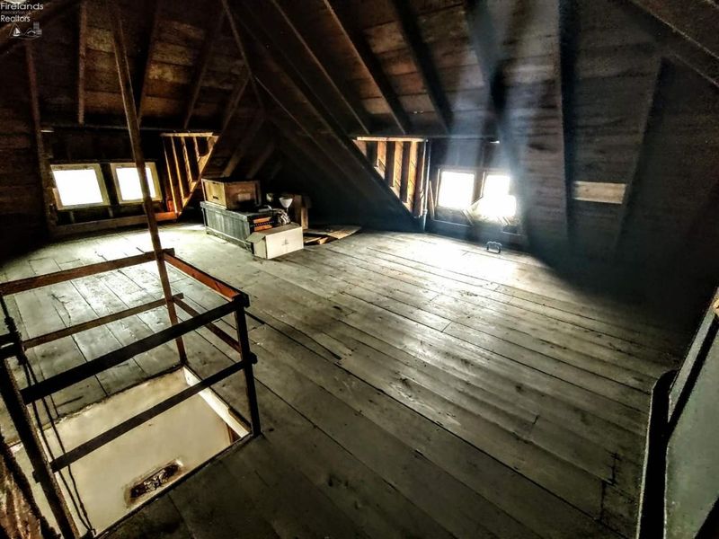 214 N Church Street, Oak Harbor, OH 43449 Photo 28