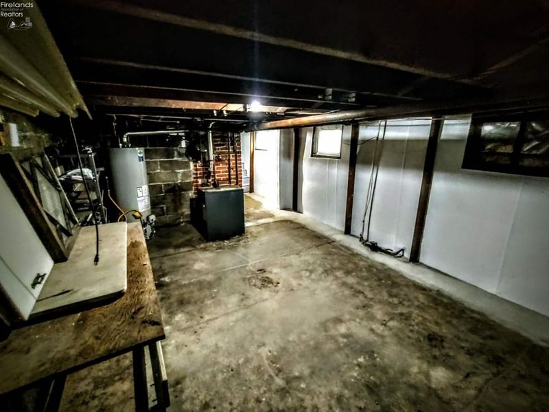 214 N Church Street, Oak Harbor, OH 43449 Photo 41