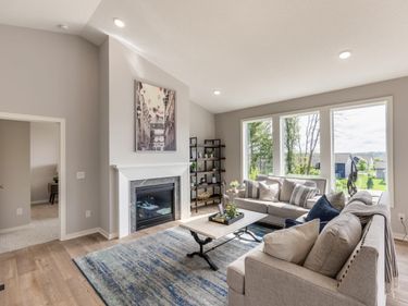 9152 62nd Street S, Cottage Grove, MN 55016