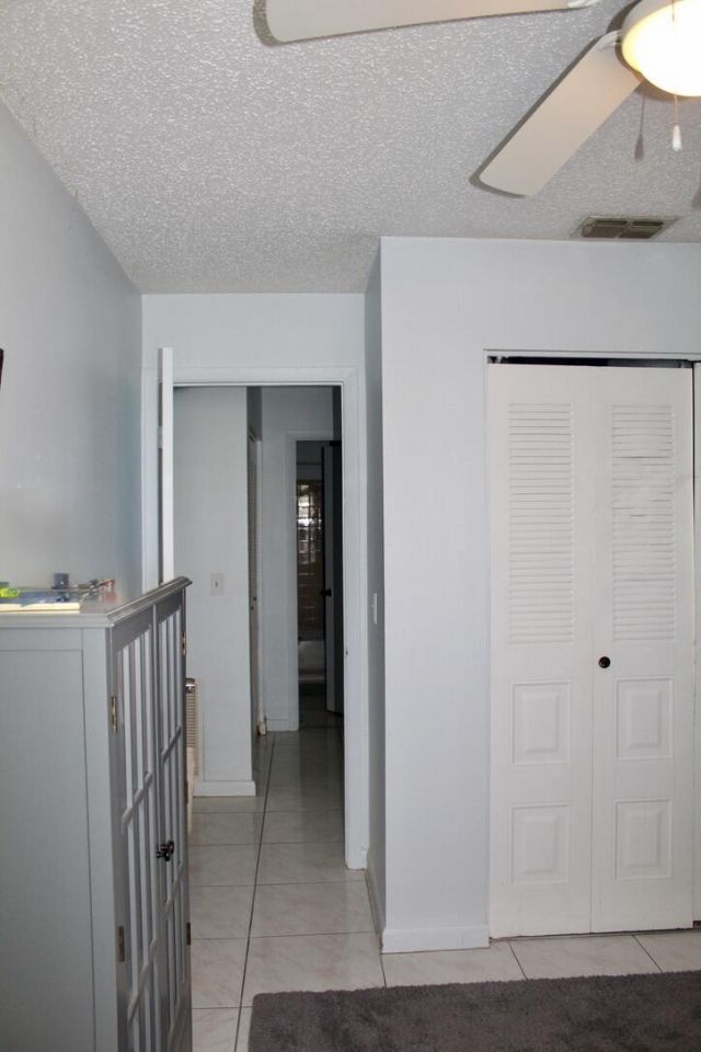 566 SW Sara Boulevard, Port Saint Lucie, FL 34953 Photo