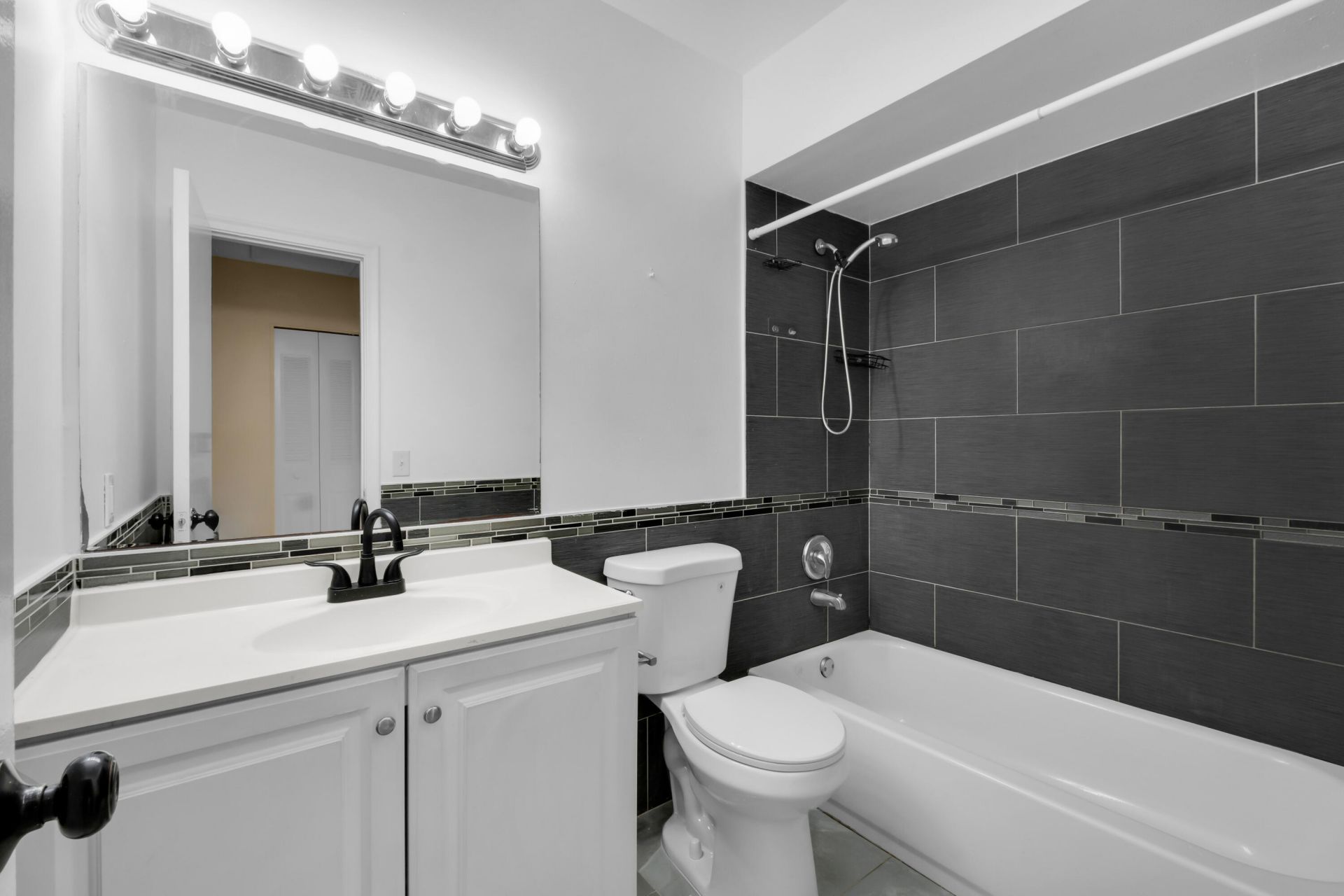 2070 NW 109th Avenue, Sunrise, FL 33322 Photo