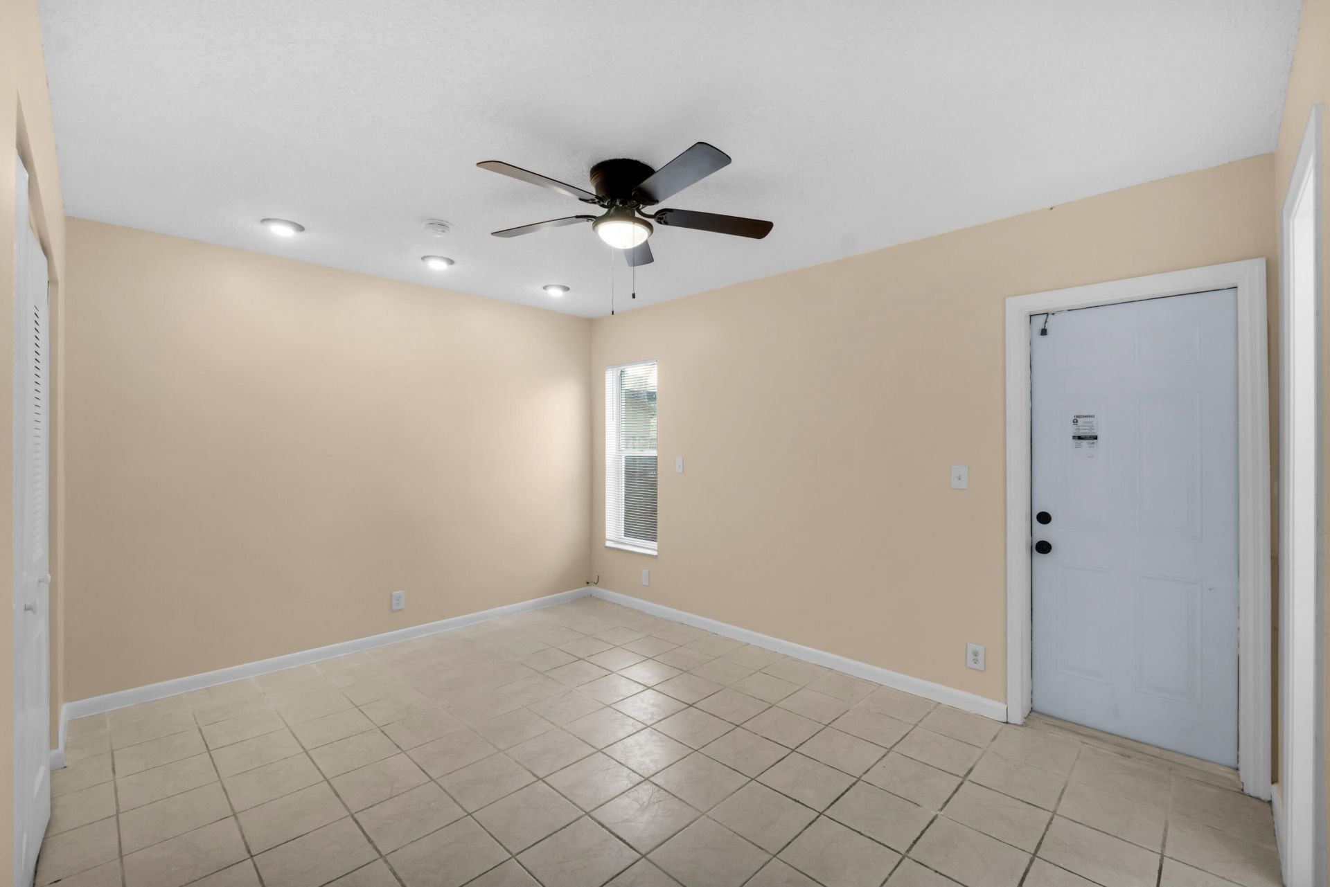 2070 NW 109th Avenue, Sunrise, FL 33322 Photo